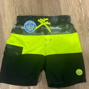 NEW!!! Boys ZeroXposur swim shorts black, green UPF 50+ UV protection